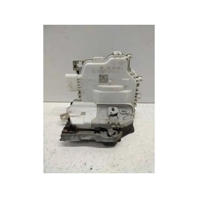 Serrure porte arriere gauche audi a1 8x