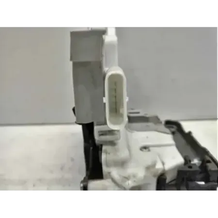 Serrure porte arriere gauche audi a1 8x