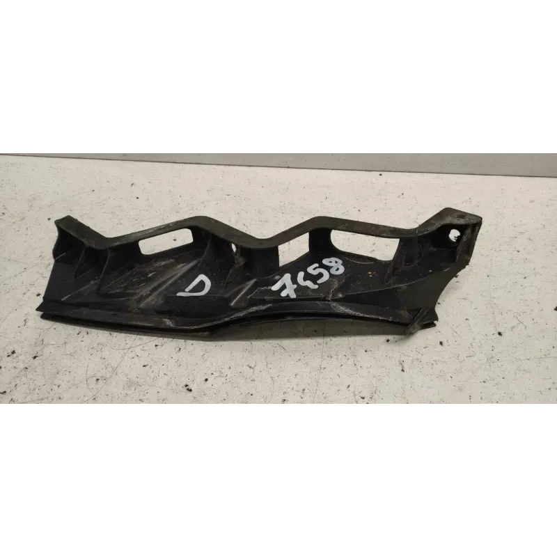 Support droit pare-choc avant volkswagen passat 3c b6