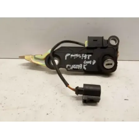 Serrure malle arriere