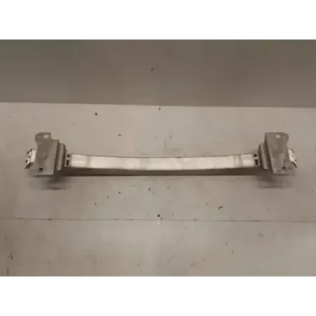 Renfort pare-choc avant