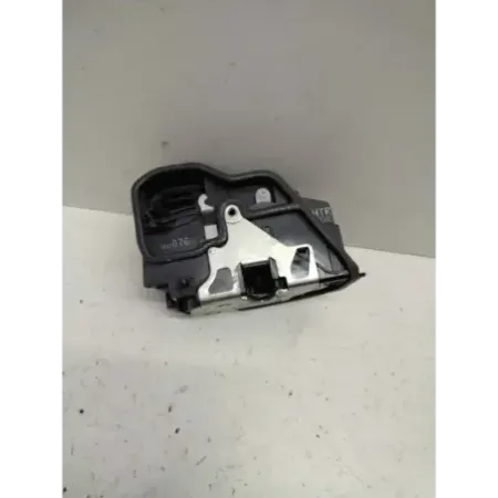 Serrure porte arriere droite bmw serie 5 e60/e61
