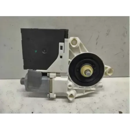 Moteur leve-glace avant droit audi a3 8p