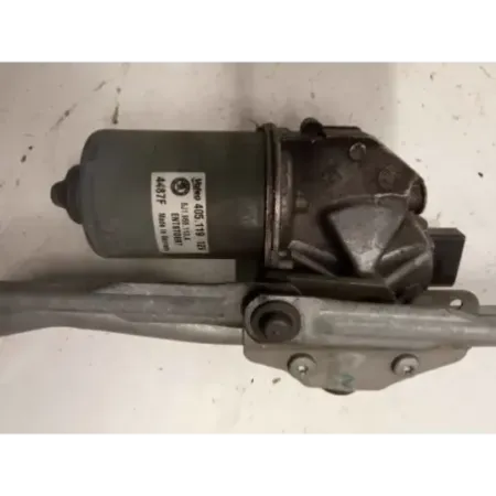 Moteur essuie-glace avant