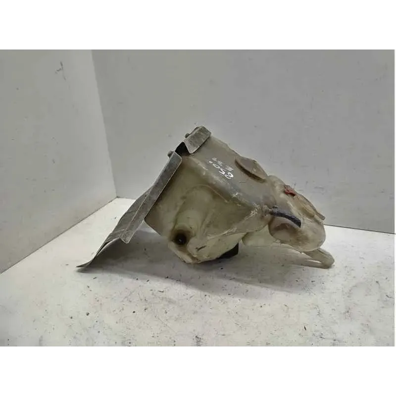 Reservoir lave-glace avant avec lave-phare bmw serie 8 e31