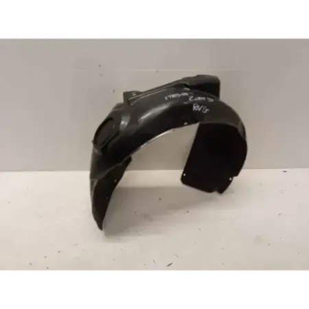 Pare-boue aile avant gauche