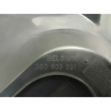 Pare-boue aile avant gauche