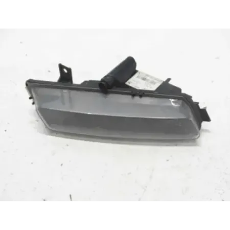 Phare anti-brouillard droit