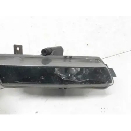 Phare anti-brouillard droit