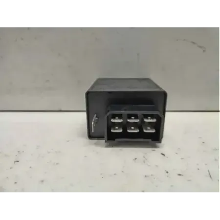 Relais bmw serie 3 e21