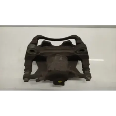 Etrier de frein avant droit audi a3 8v