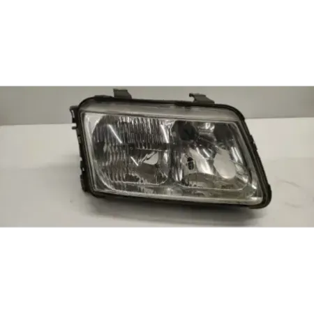 Phare droit audi a3 8l