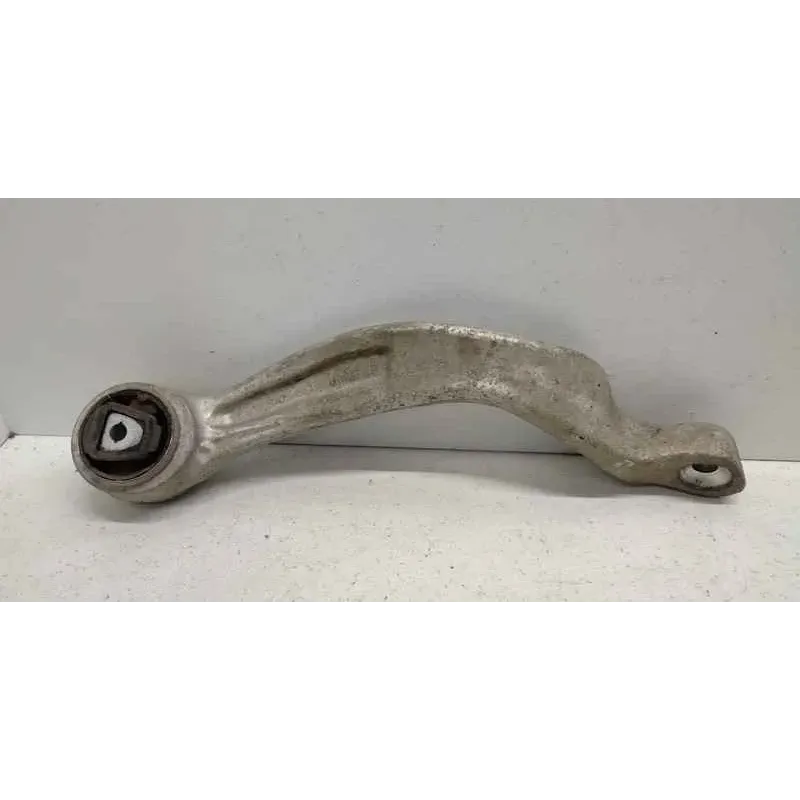 Bras superieur avant gauche bmw serie 5 e60/e61