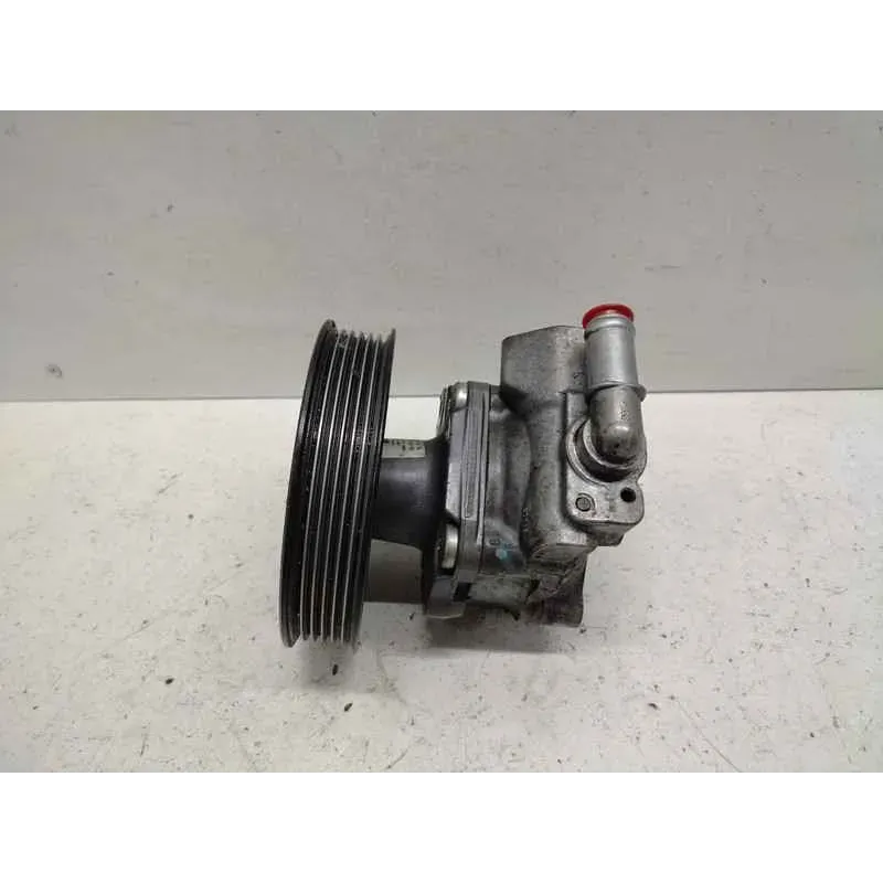 Pompe direction assistee audi a4 8k