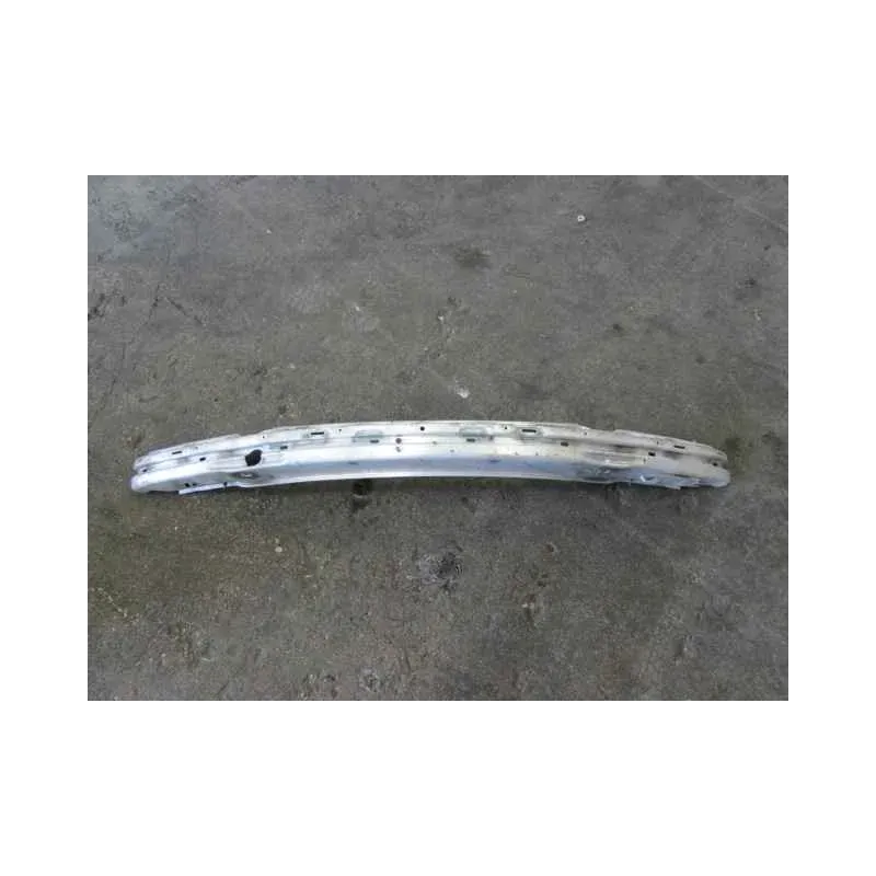 Renfort pare-choc avant