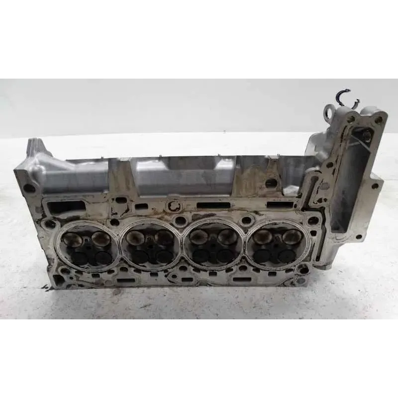 Culasse bmw serie 1 e87/e81