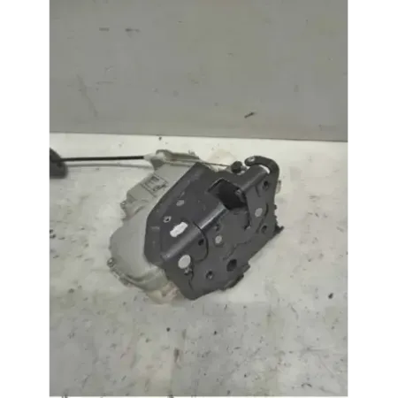 Serrure porte avant gauche audi a4 8k b8