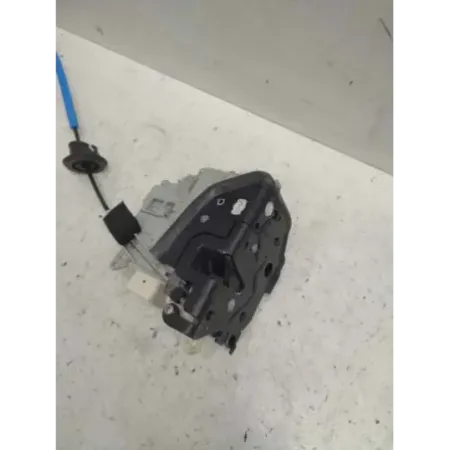 Serrure porte avant droit audi a4 8k b8