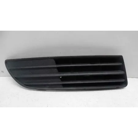Grille de pare choc avant droit volkswagen polo 9n iv