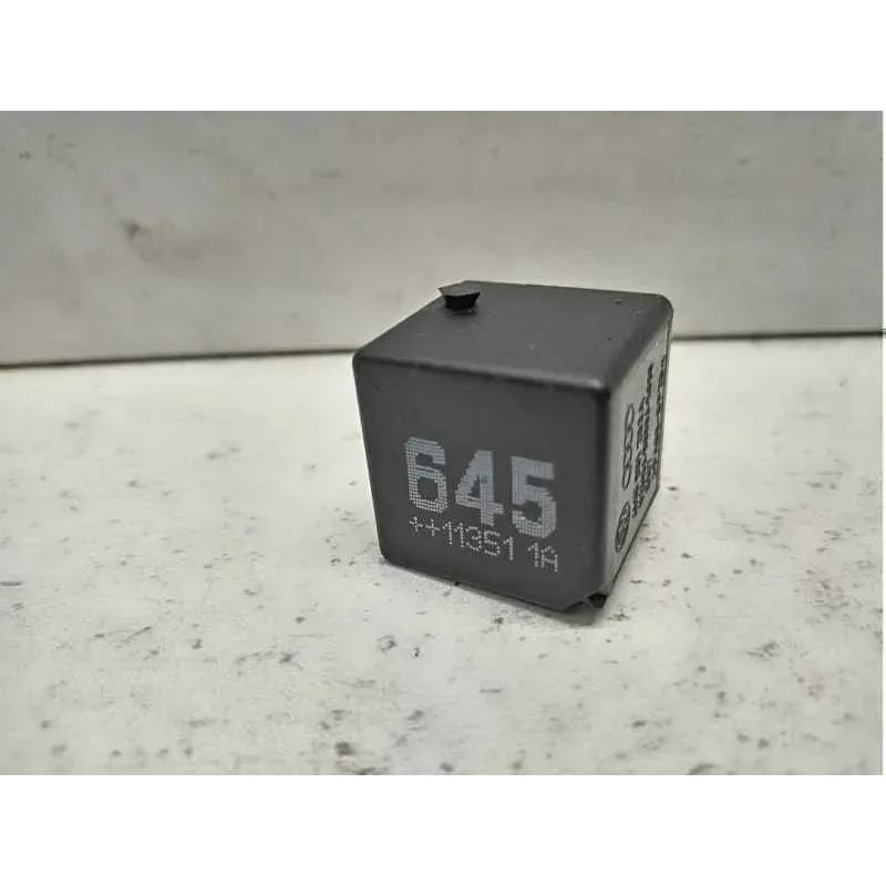 Relais audi a4 8k b8