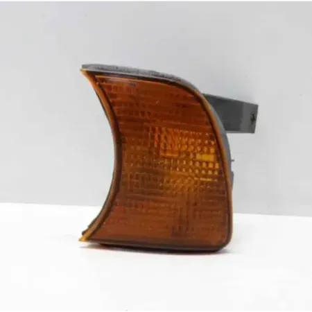 Clignotant avant gauche bmw serie 5 e34