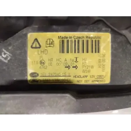 Phare gauche ford fiesta