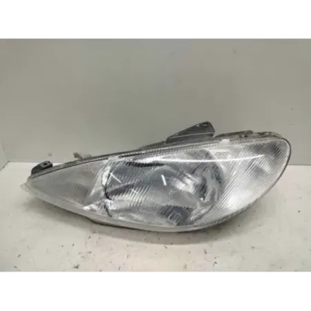 Phare gauche peugeot 206