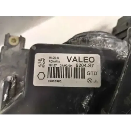 Phare gauche peugeot 206