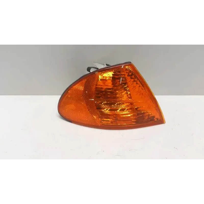 Clignotant avant droit bmw serie 3 e46