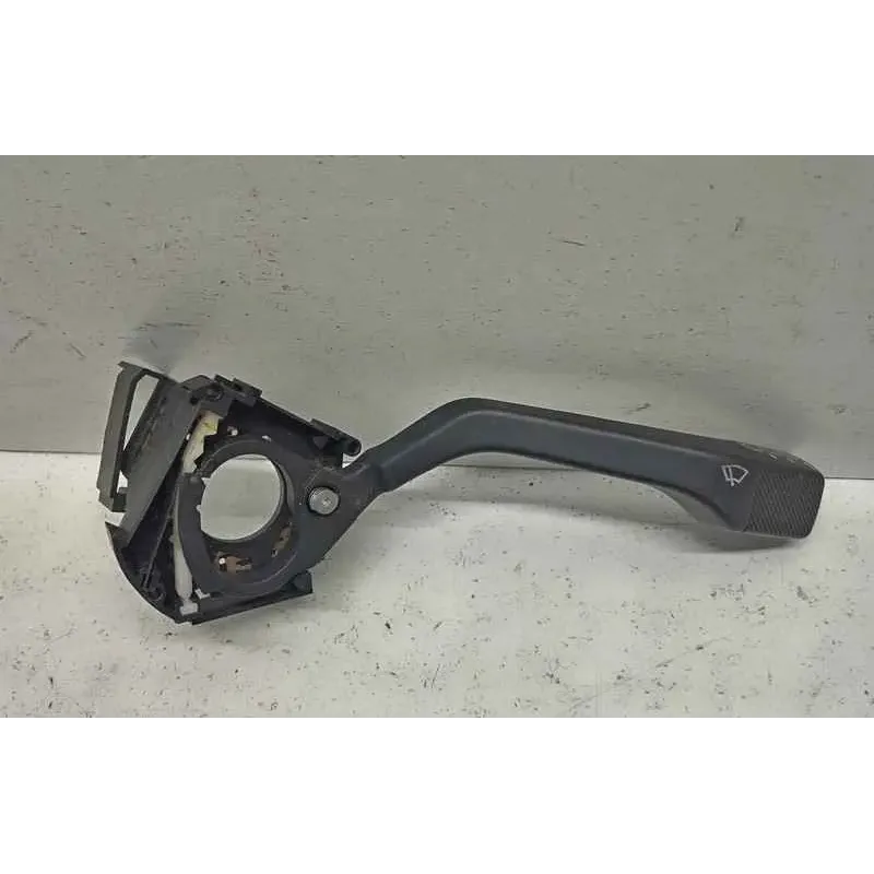 Commodo essuie glace volkswagen passat 31 b3