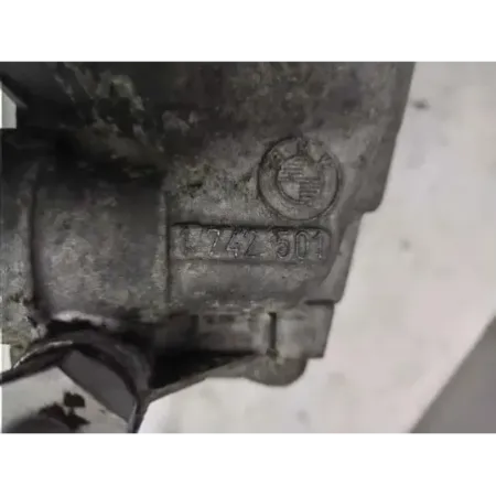 Support filtre a huile bmw serie 7 e38