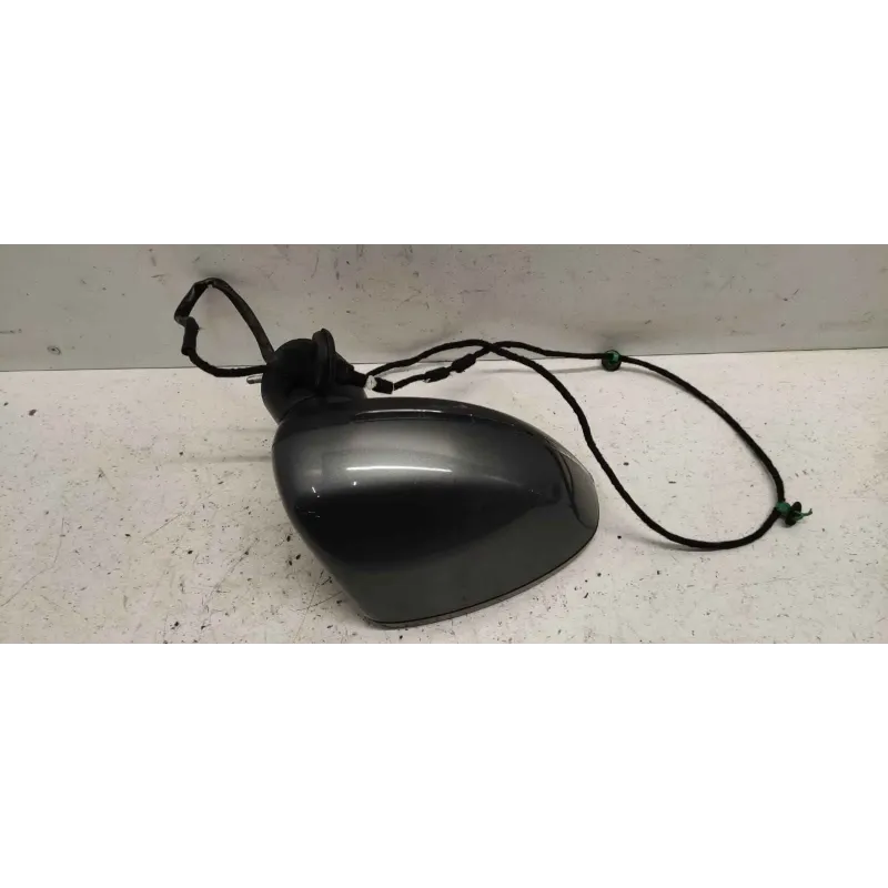 Retroviseur droit audi a1 8x