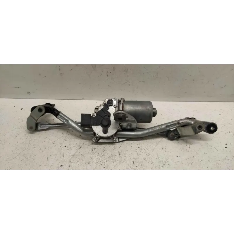 Moteur essuie-glace avant audi a1 8x