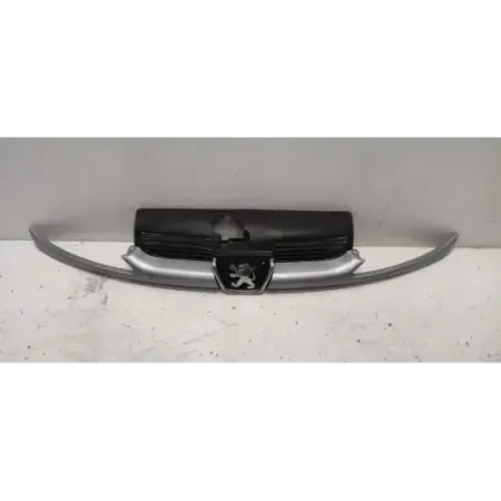 Calandre peugeot 206