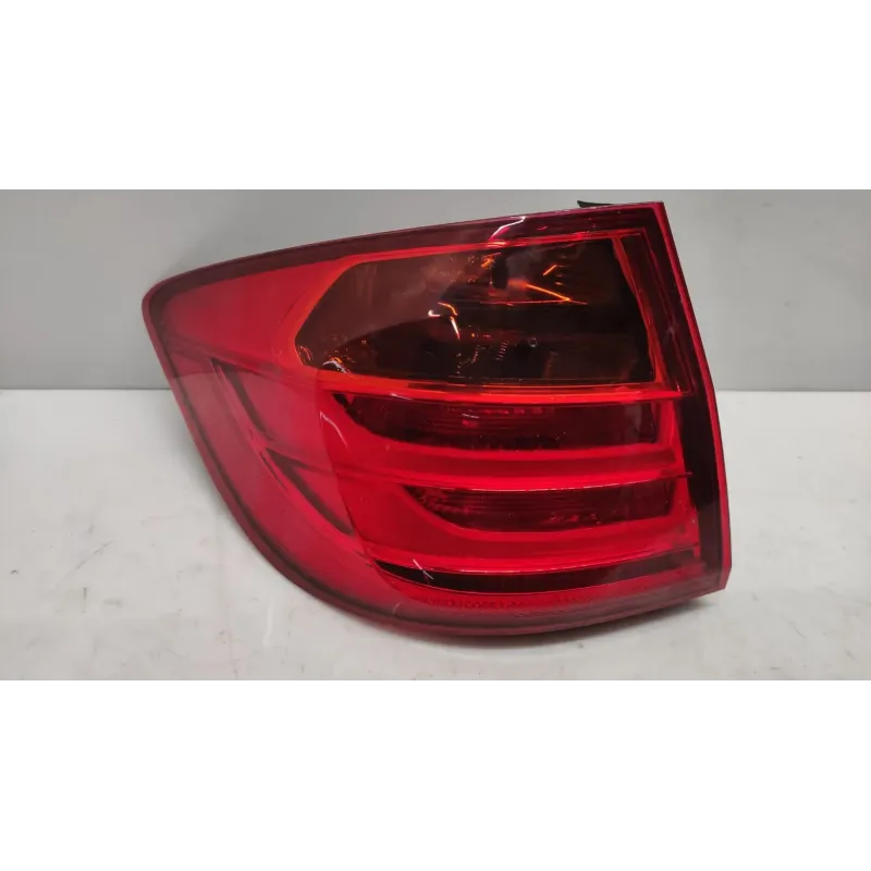 Feu arriere gauche bmw serie 3 f30/f31