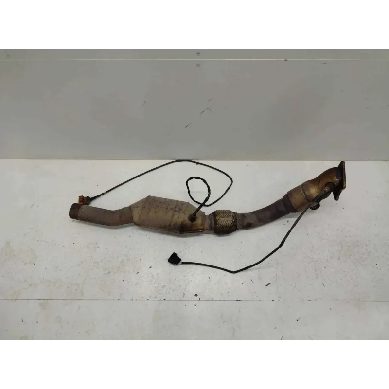 Catalyseur gauche audi a6 4b