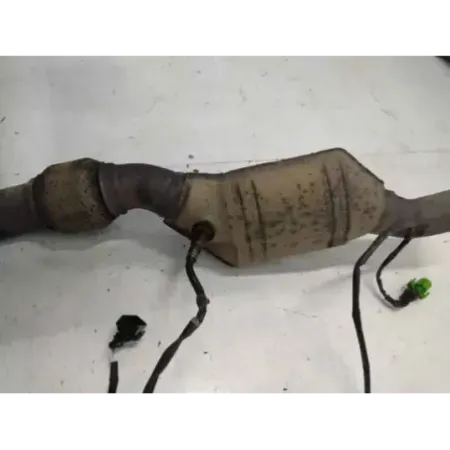 Catalyseur droit audi a6 4b