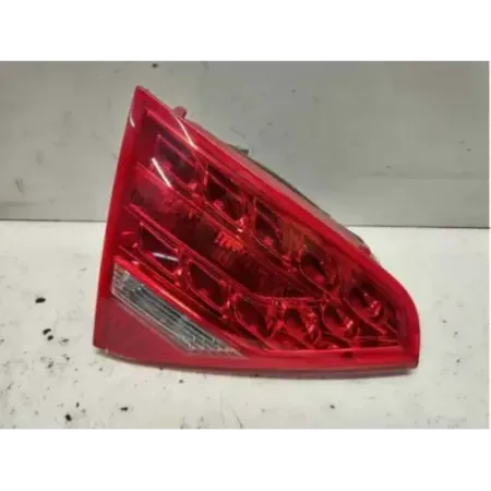 Feu arriere interieur gauche audi a5 8t/8f