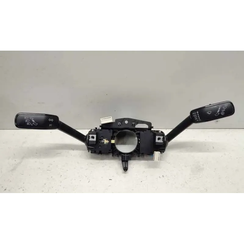 Bloc commodo volkswagen touran 5t iii