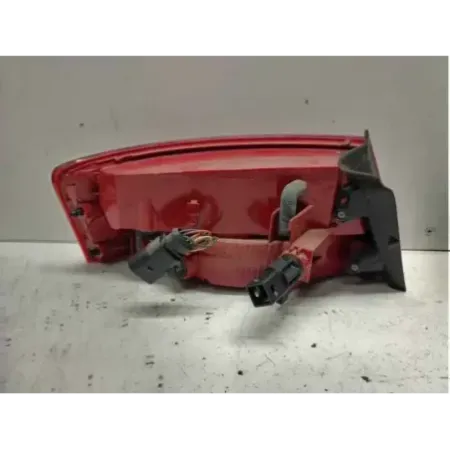 Feu arriere droit audi a5 8t/8f