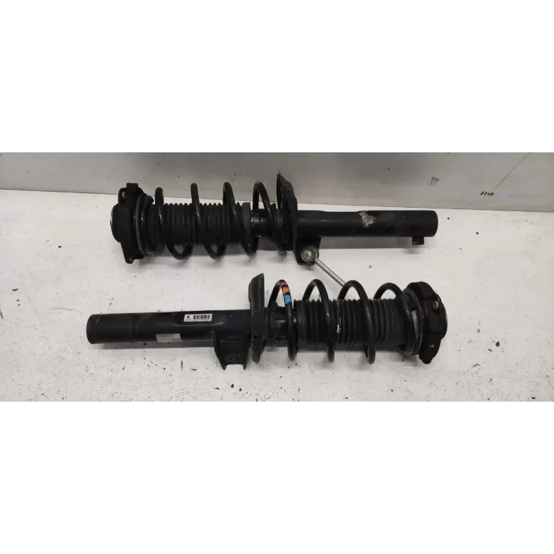 Amortisseur avant volkswagen golf 5 v