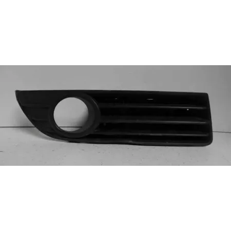 Grille de pare choc avant droit volkswagen polo 9n iv