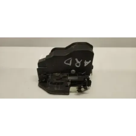 Serrure porte arriere droite bmw serie 1 f20/f21