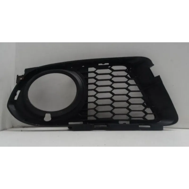 Grille de pare choc avant droit bmw serie 3 e92/e93