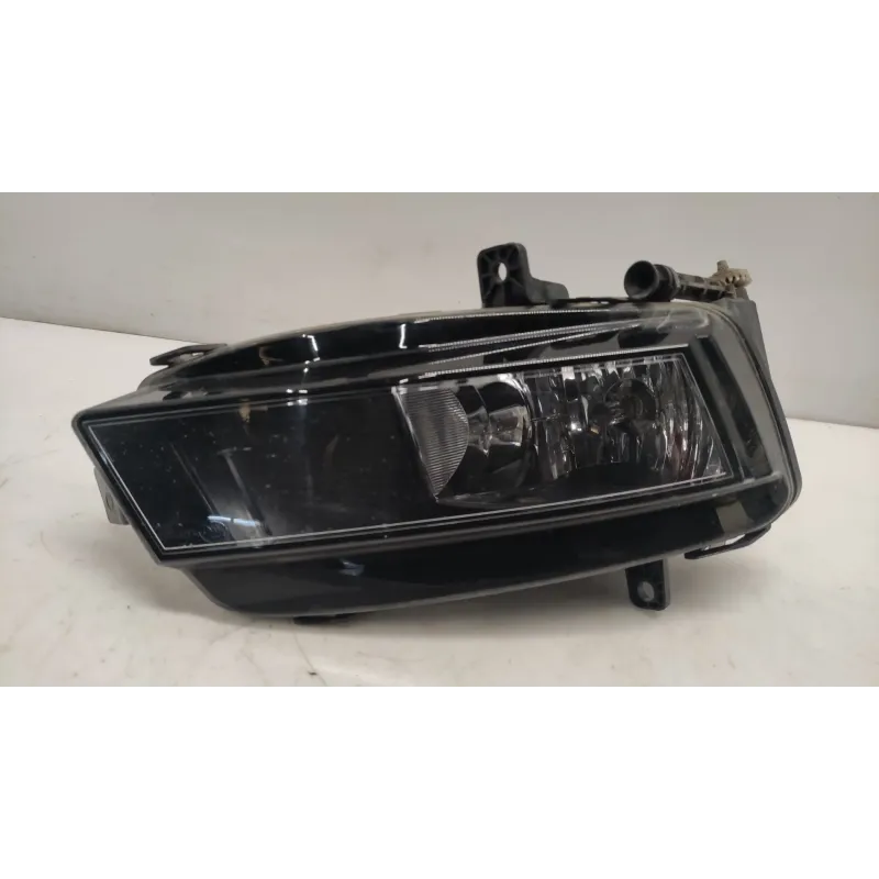 Phare anti-brouillard droit volkswagen golf 7
