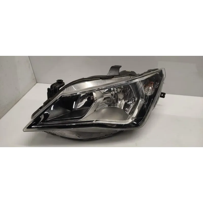 Phare gauche seat ibiza 4