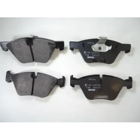 Plaquette frein avant