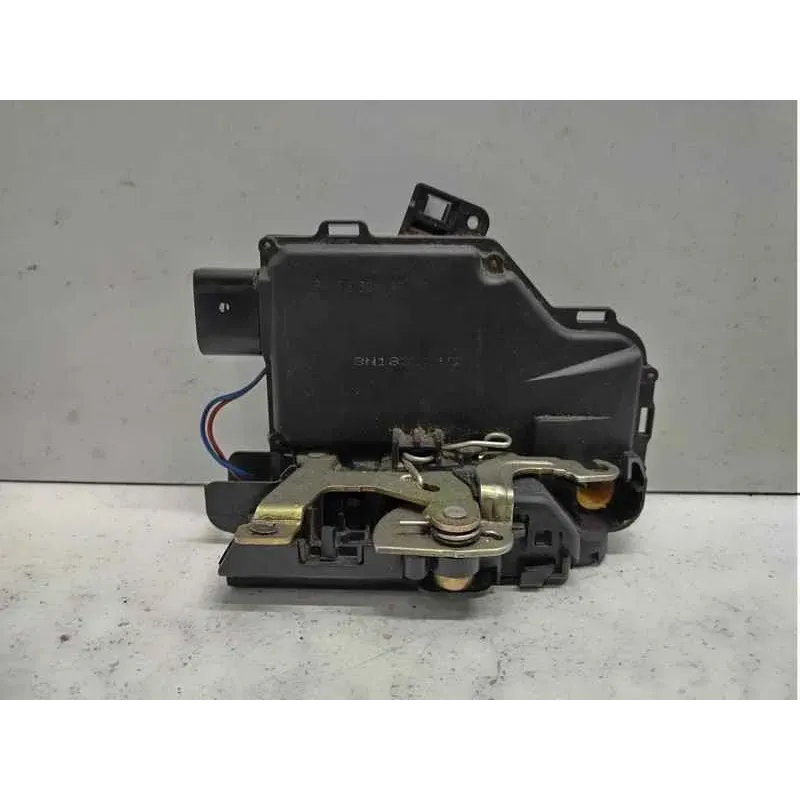 Serrure porte avant gauche