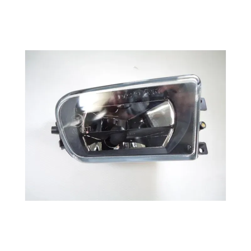 Phare anti-brouillard droit
