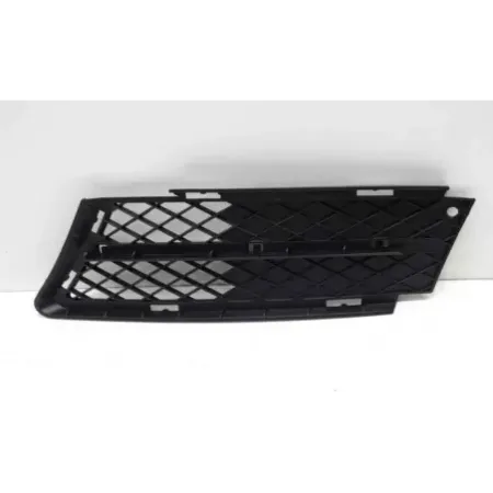 Grille de pare choc avant gauche